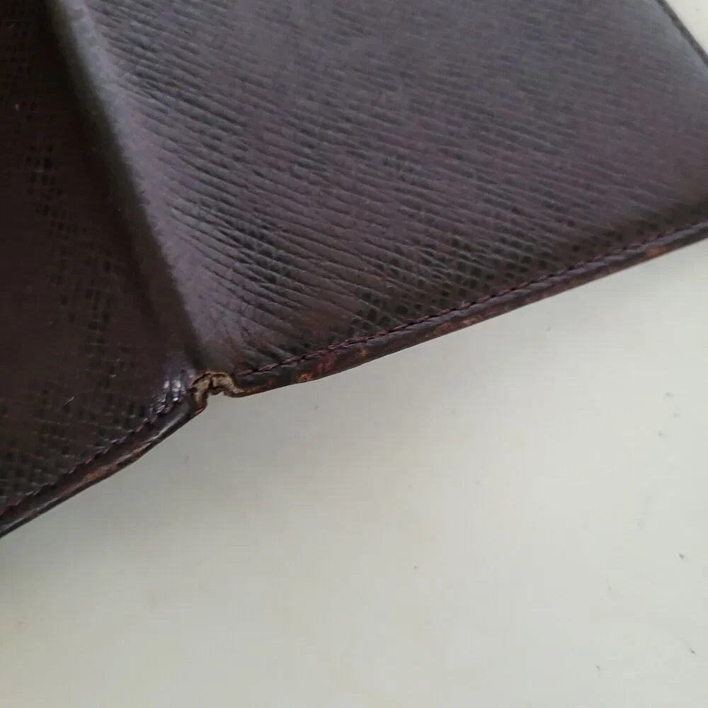 Louis Vuitton LV Taiga‎ Vintage Card 2 ID Windows Wallet Brown Bifold Small Auth